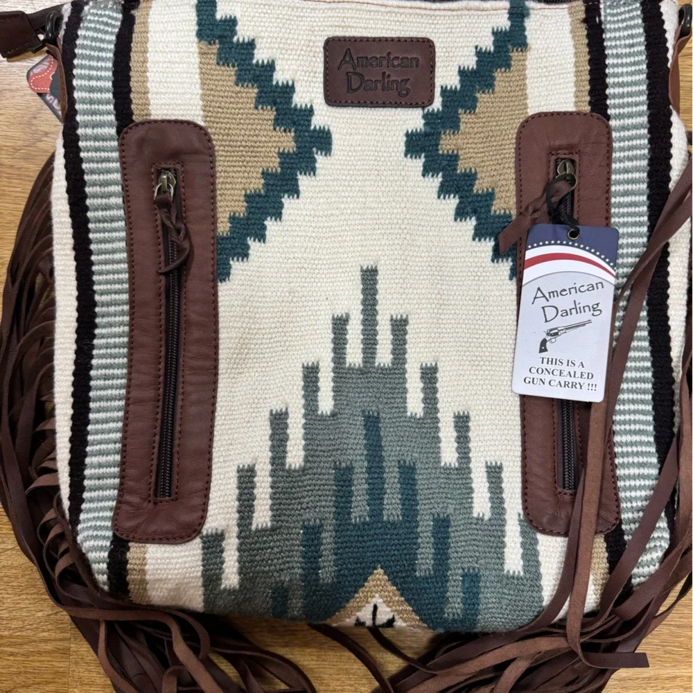 American Darling Fringe Saddle Blanket Purse - Picture 5 of 8